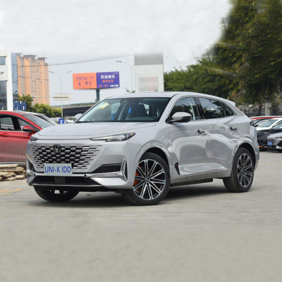 Changan uni-k new energy plug-in hybrid PHEV car 1.5T 170 HP L4 Fast charge 0.5 hours slow charge 4 hours